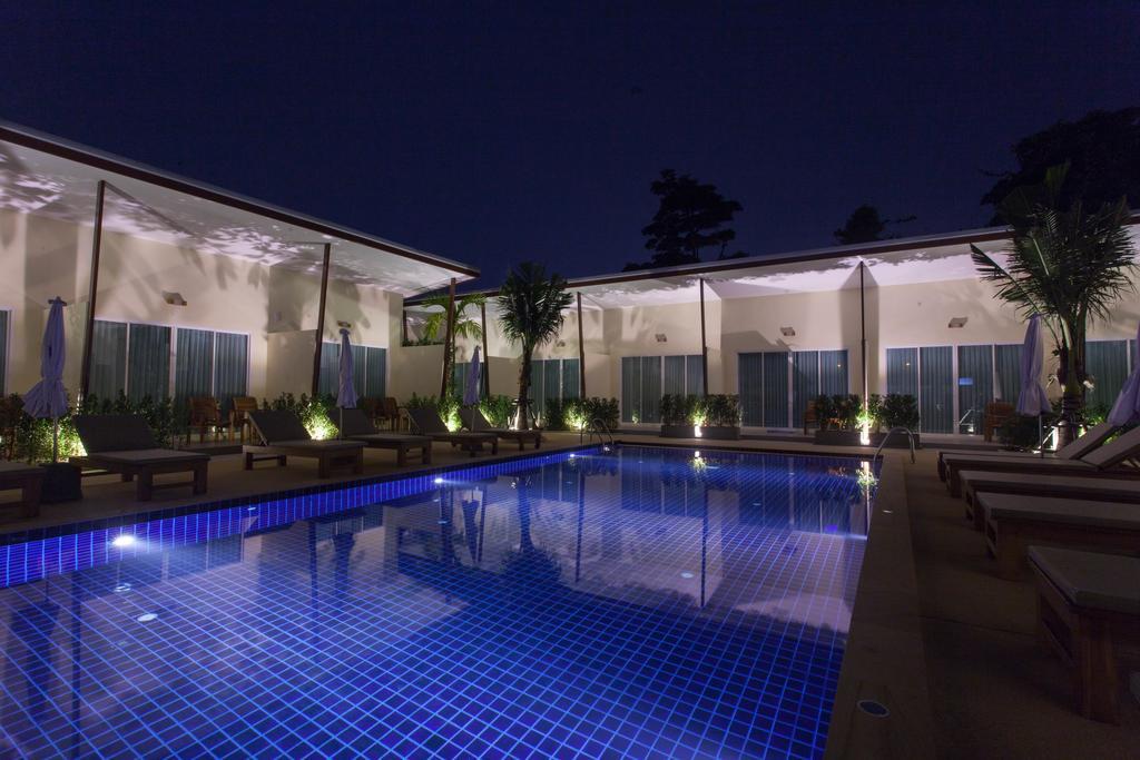 Chalong Princess Pool Villa Resort Sha Extra Plus Kültér fotó